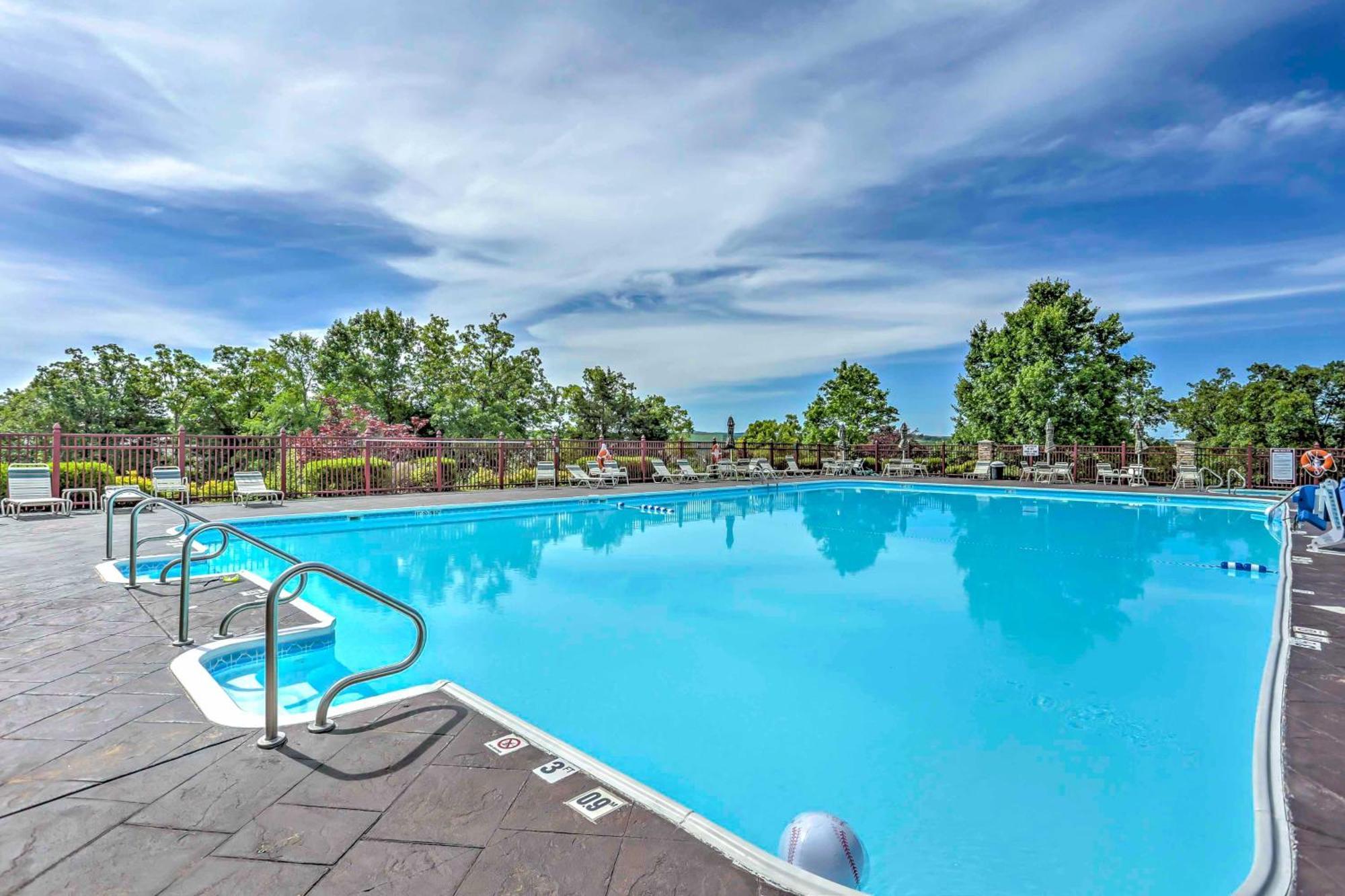 Ground-Floor Branson Condo With Community Perks Екстер'єр фото
