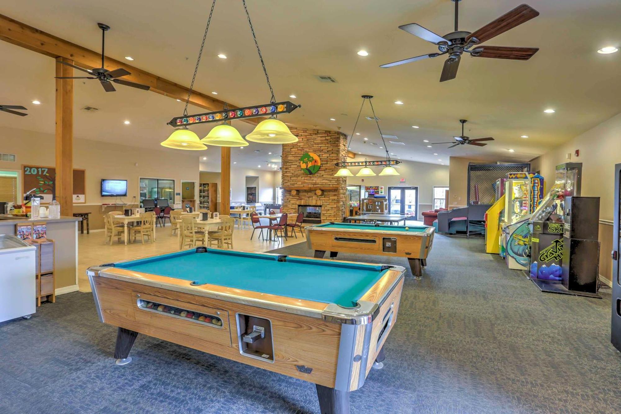 Ground-Floor Branson Condo With Community Perks Екстер'єр фото