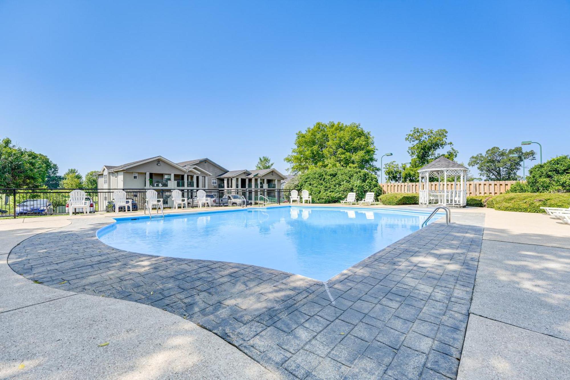 Ground-Floor Branson Condo With Community Perks Екстер'єр фото